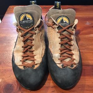 La Sportiva Mythos Climbing Shoe